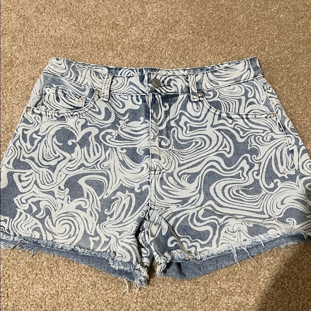 Blue Swirl Pattern Women's Denim Shorts